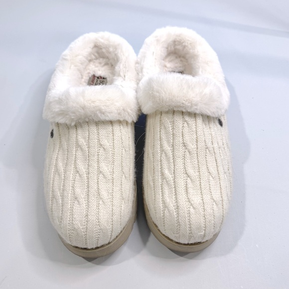 Bobs From Skechers Keepsakes Ice Angel Cream Indoor/Outdoor Slip-ons. - Picture 2 of 5